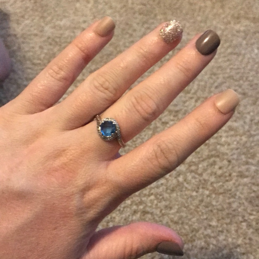 Pandora Radiant Embellishment Ring size: 54